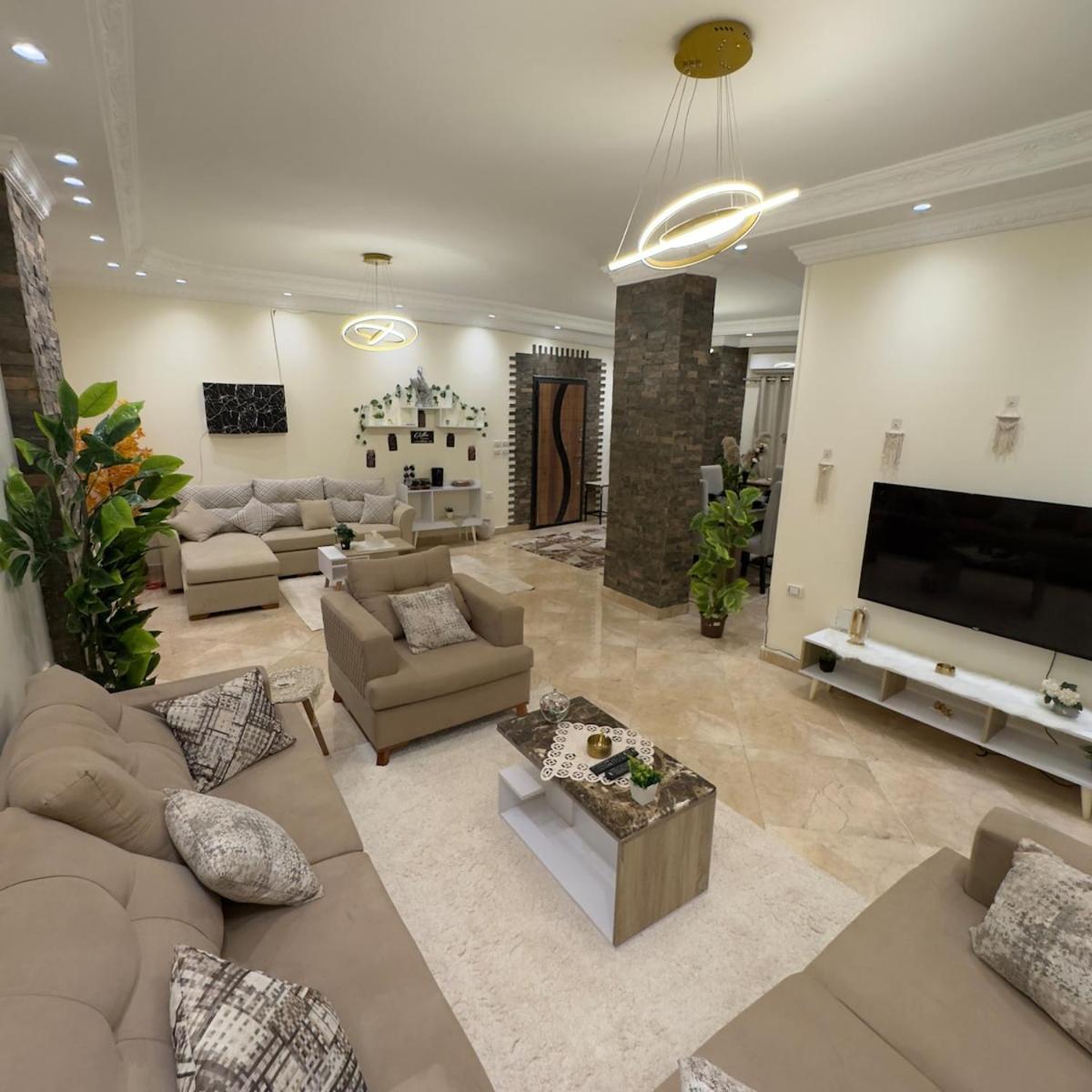 In Sheikh Zayed With Private Entrance Apartment Sheikh Zayed City